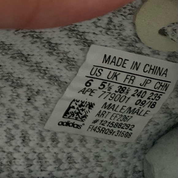 ❌SOLD❌Yeezy 350 V2 Static/Static/Static Reflective -RARE - Picture 10 of 10